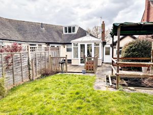 Rear- click for photo gallery